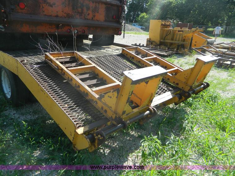 image for item BJ9177 1990 Custom 10T100 equipment trailer