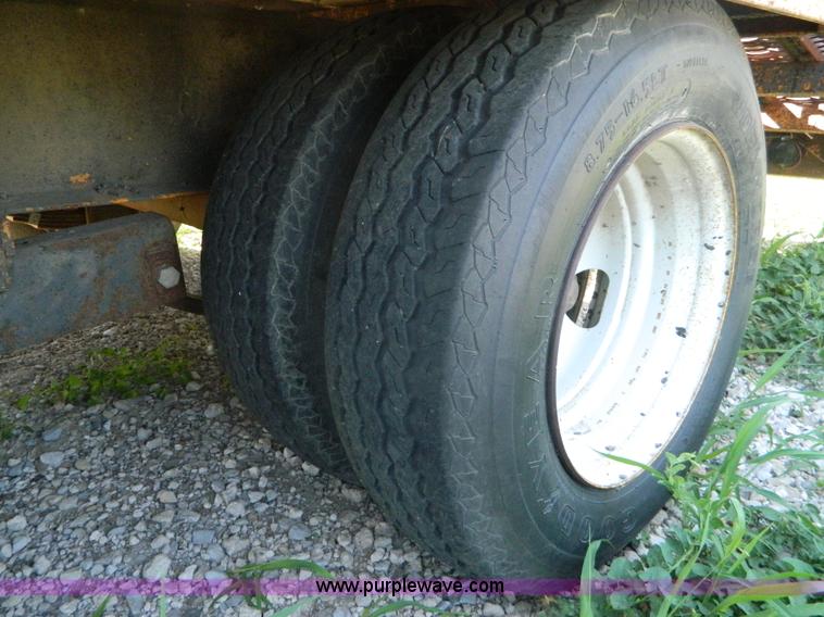 image for item BJ9177 1990 Custom 10T100 equipment trailer