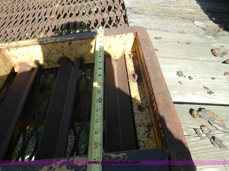 image for item BJ9177 1990 Custom 10T100 equipment trailer