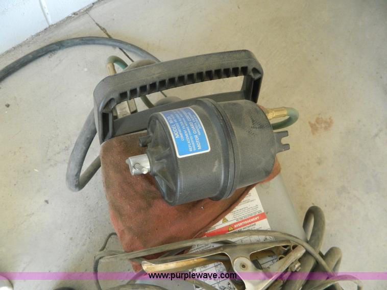 image for item BJ9229 Hypertherm 1000 plasma cutter