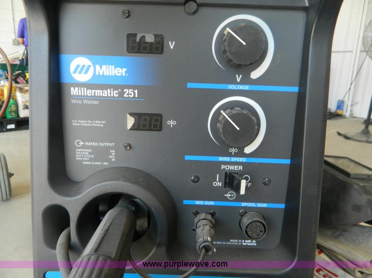 image for item BJ9230 Miller MillerMatic 251 wire feed welder