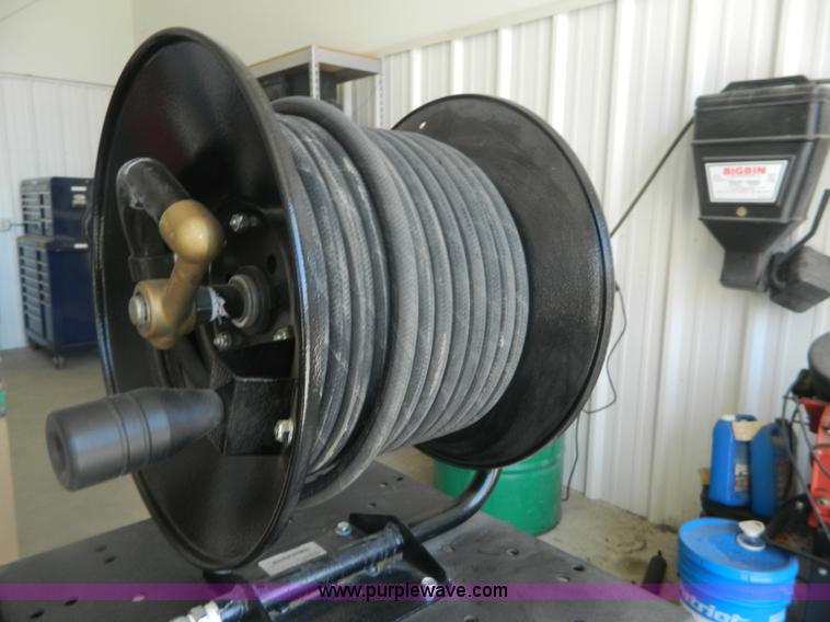 image for item BJ9240 Landa PHW pressure washer