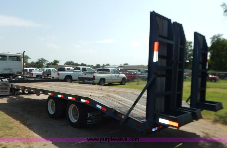 image for item J3837 2007 Kaufman HP20ton equipment trailer