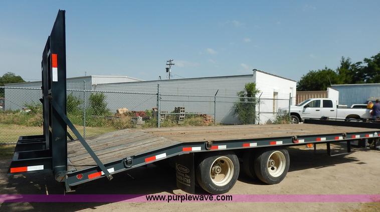 image for item J3837 2007 Kaufman HP20ton equipment trailer