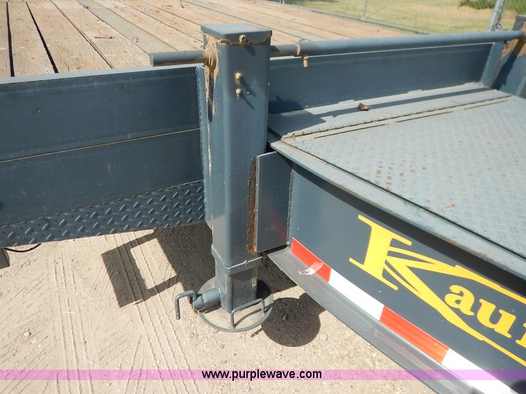 image for item J3837 2007 Kaufman HP20ton equipment trailer