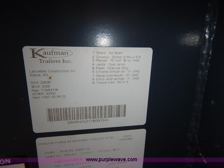 image for item J3837 2007 Kaufman HP20ton equipment trailer