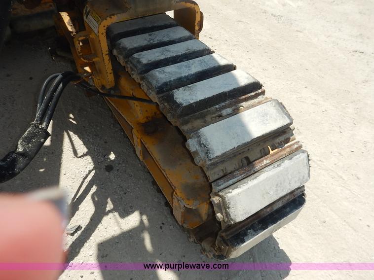 image for item J3841 1999 Gomaco GT3600 curb machine