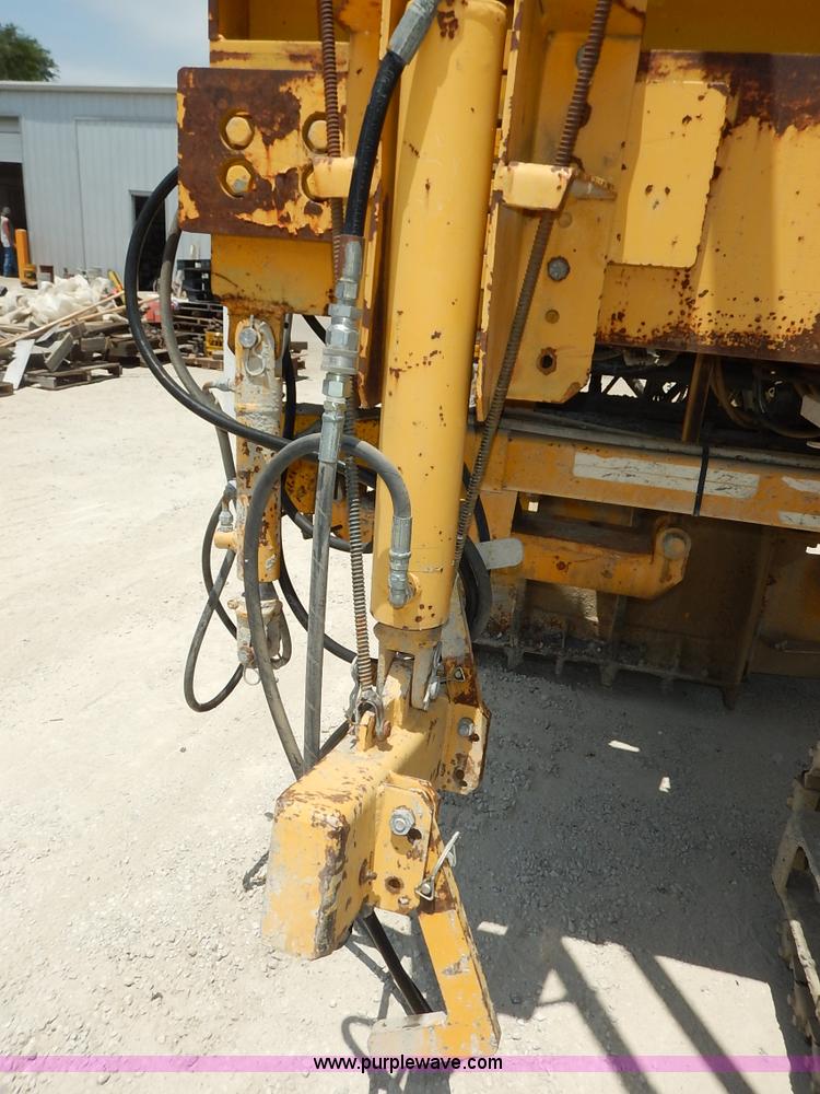 image for item J3841 1999 Gomaco GT3600 curb machine