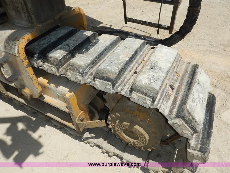 image for item J3841 1999 Gomaco GT3600 curb machine