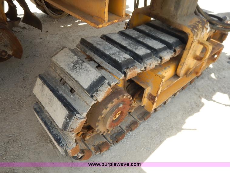 image for item J3841 1999 Gomaco GT3600 curb machine