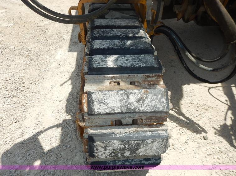 image for item J3841 1999 Gomaco GT3600 curb machine