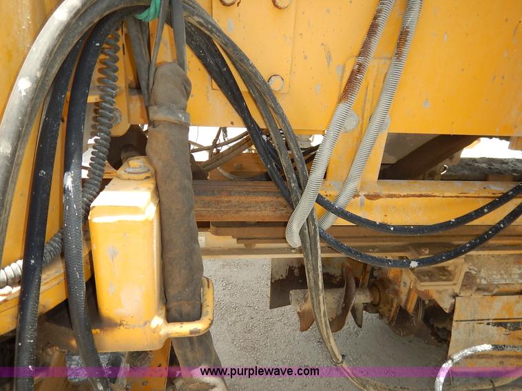 image for item J3841 1999 Gomaco GT3600 curb machine