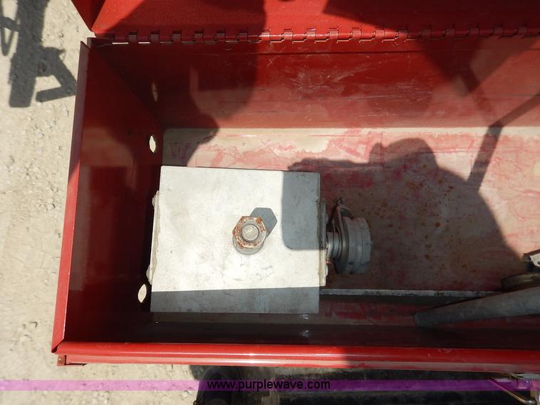 image for item J3841 1999 Gomaco GT3600 curb machine