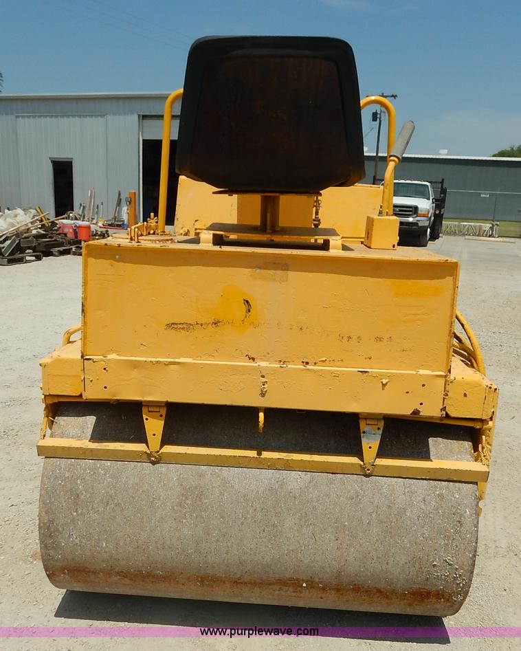 image for item J3843 Bomag D5407 vibratory double drum roller