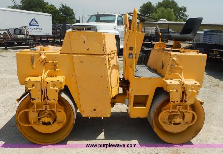 image for item J3843 Bomag D5407 vibratory double drum roller
