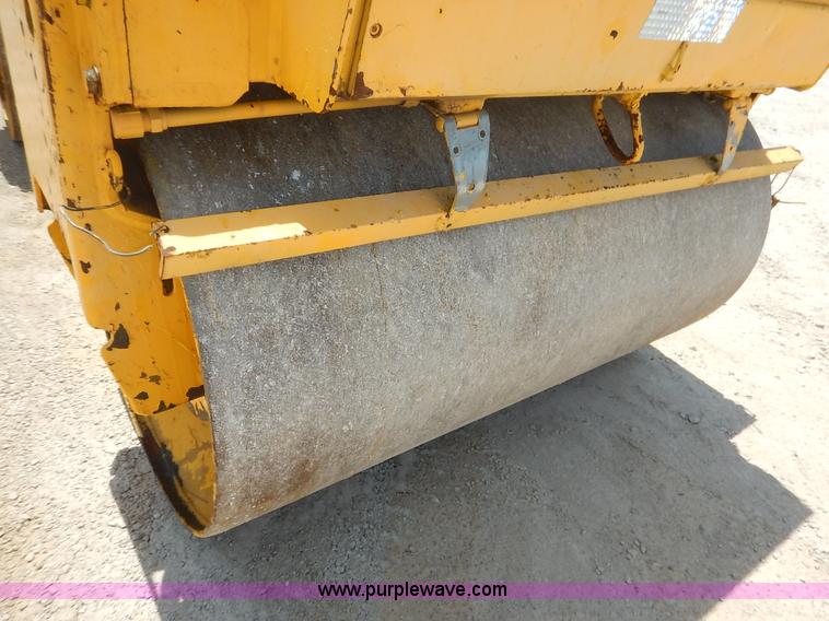 image for item J3843 Bomag D5407 vibratory double drum roller