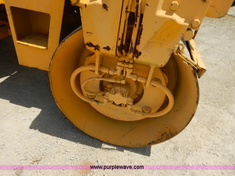 image for item J3843 Bomag D5407 vibratory double drum roller