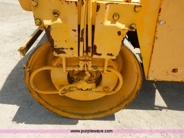 image for item J3843 Bomag D5407 vibratory double drum roller