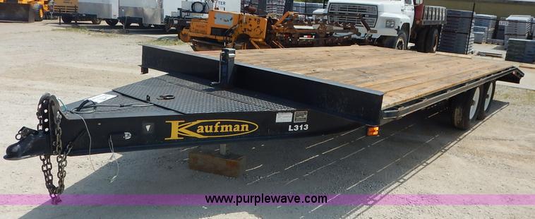 image for item J3848 2004 Kaufman utility trailer