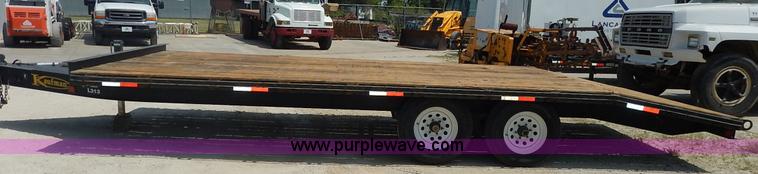 image for item J3848 2004 Kaufman utility trailer