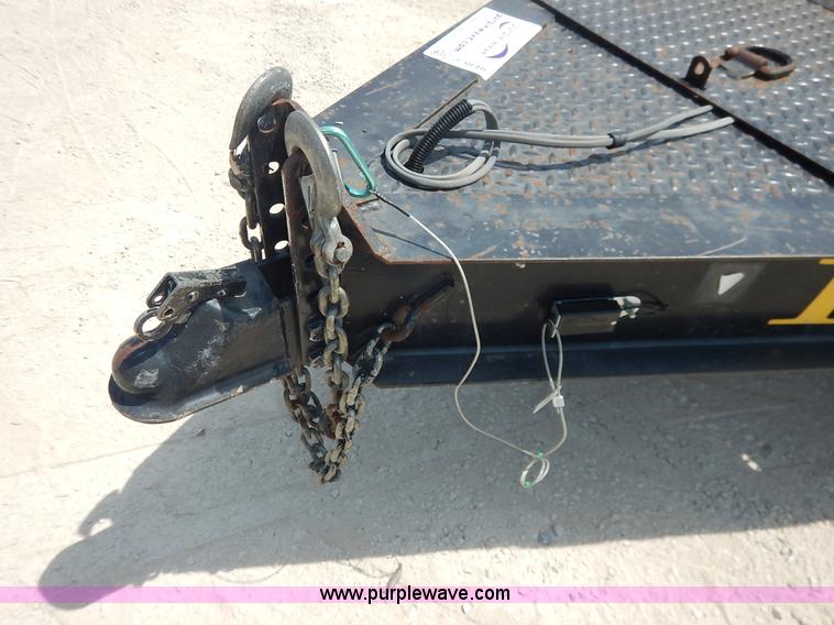 image for item J3848 2004 Kaufman utility trailer