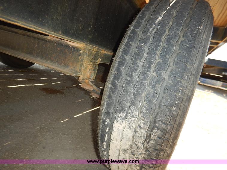 image for item J3848 2004 Kaufman utility trailer