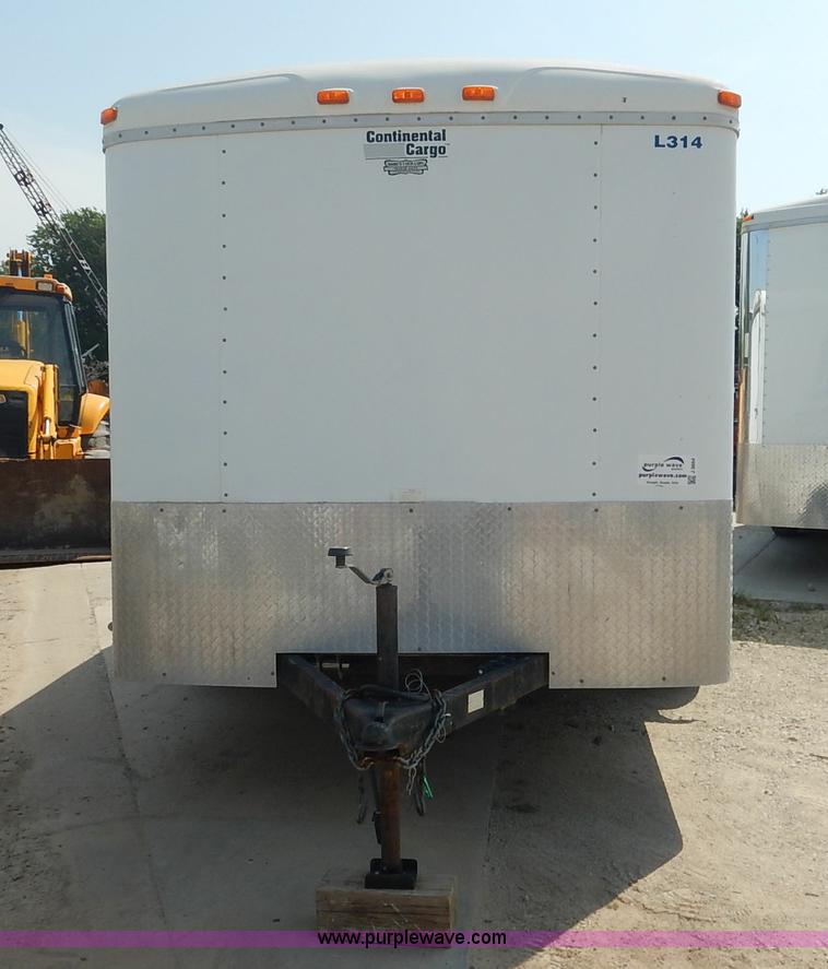 image for item J3854 2000 Continental Cargo CC712TA2 enclosed cargo trailer