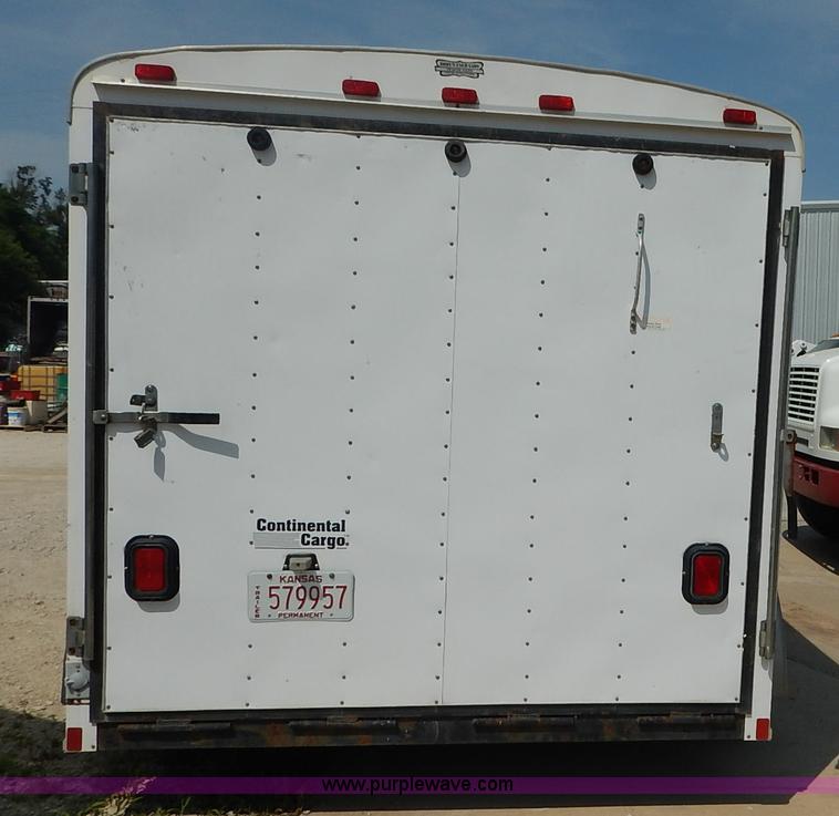 image for item J3854 2000 Continental Cargo CC712TA2 enclosed cargo trailer
