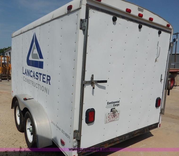 image for item J3854 2000 Continental Cargo CC712TA2 enclosed cargo trailer
