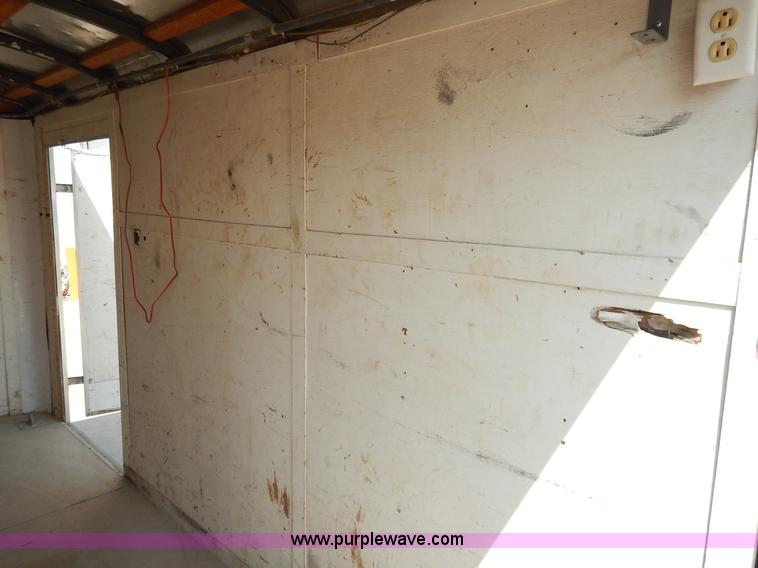 image for item J3854 2000 Continental Cargo CC712TA2 enclosed cargo trailer