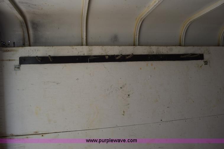 image for item K6101 1998 CM cargo trailer