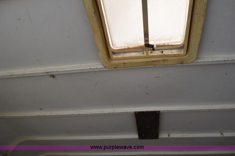 image for item K6101 1998 CM cargo trailer