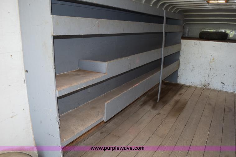 image for item K6101 1998 CM cargo trailer