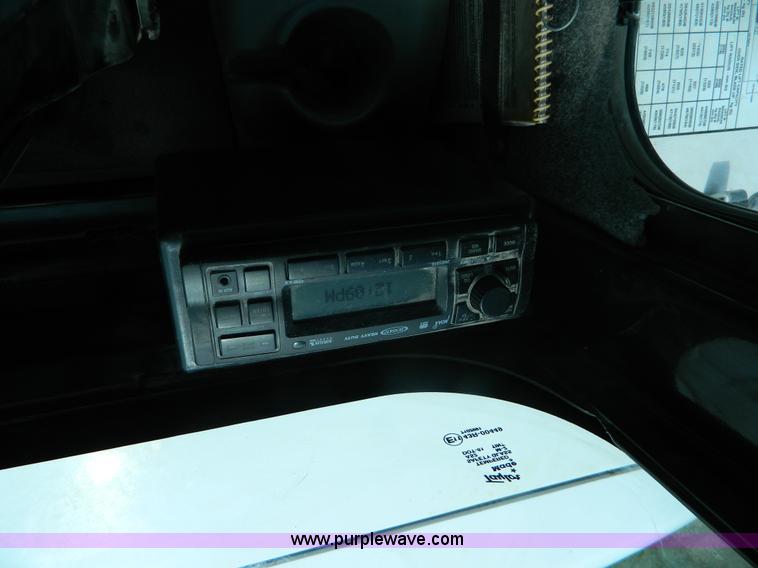 image for item K8098 2009 Bobcat 335G compact excavator