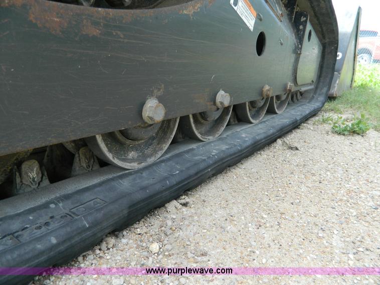 image for item K8099 2009 Bobcat T190 skid steer