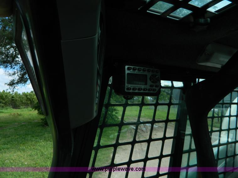 image for item K8099 2009 Bobcat T190 skid steer