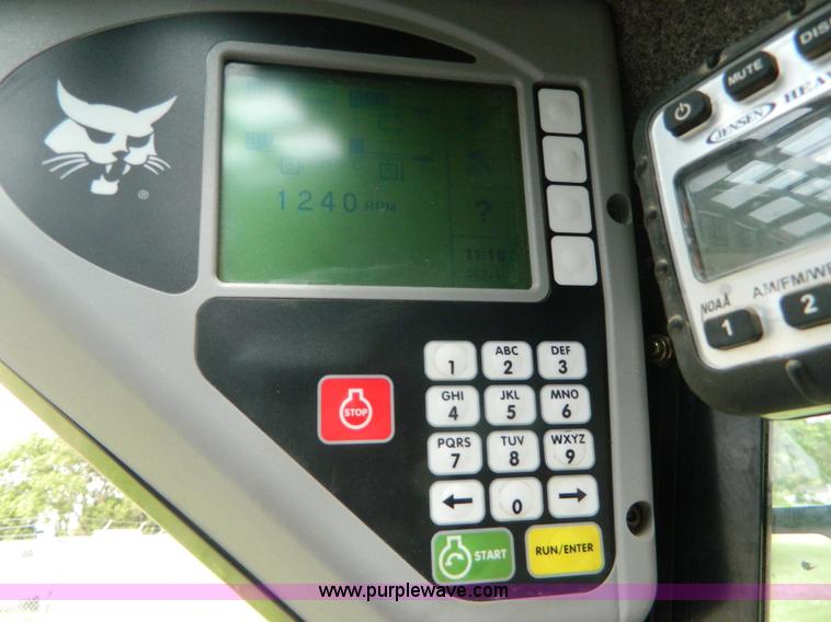 image for item K8099 2009 Bobcat T190 skid steer