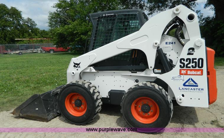 image for item K8100 2010 Bobcat S250 skid steer