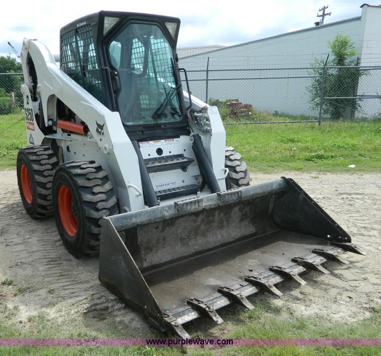 image for item K8100 2010 Bobcat S250 skid steer