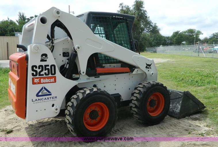 image for item K8100 2010 Bobcat S250 skid steer