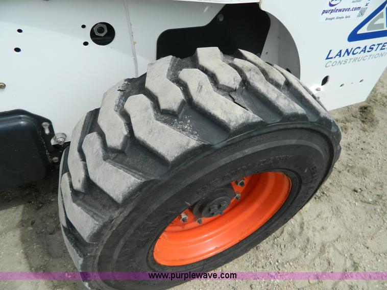 image for item K8100 2010 Bobcat S250 skid steer