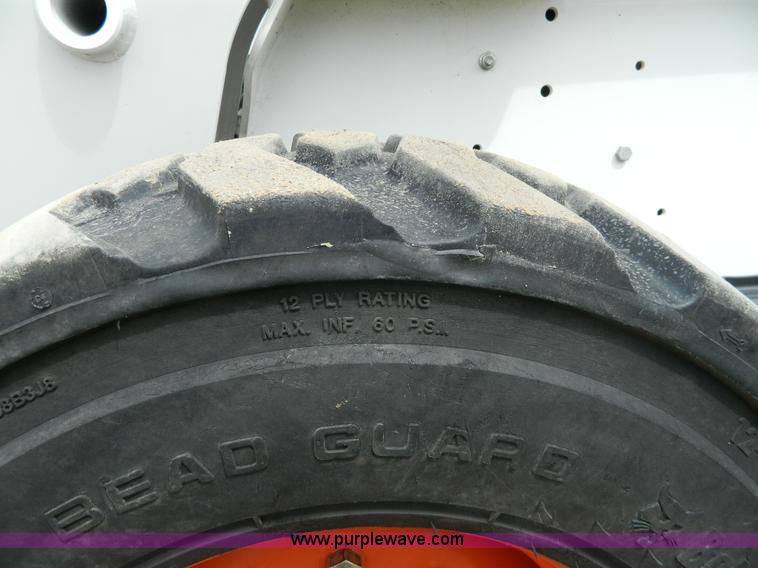 image for item K8100 2010 Bobcat S250 skid steer