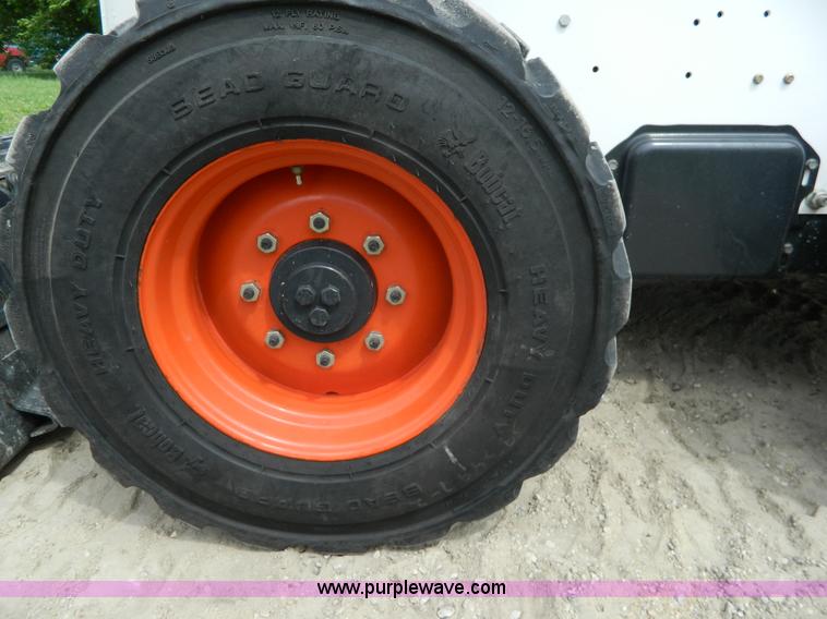 image for item K8100 2010 Bobcat S250 skid steer