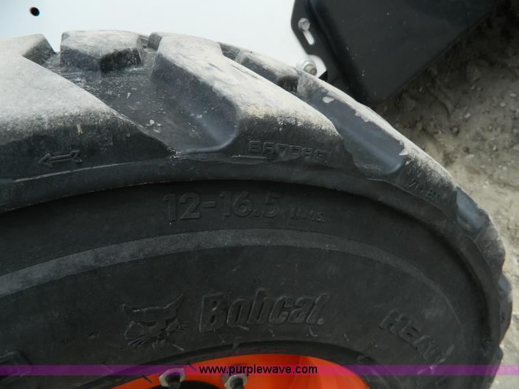 image for item K8100 2010 Bobcat S250 skid steer