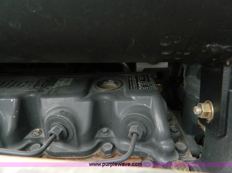 image for item K8100 2010 Bobcat S250 skid steer