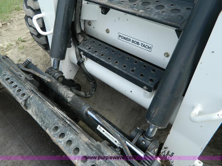 image for item K8100 2010 Bobcat S250 skid steer