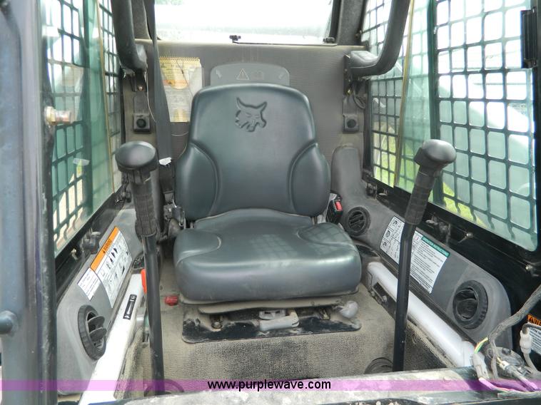 image for item K8100 2010 Bobcat S250 skid steer