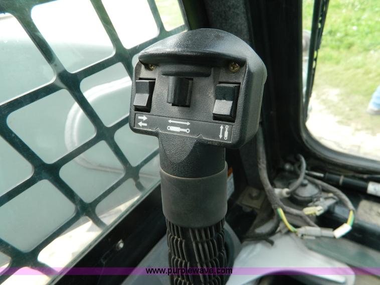 image for item K8100 2010 Bobcat S250 skid steer