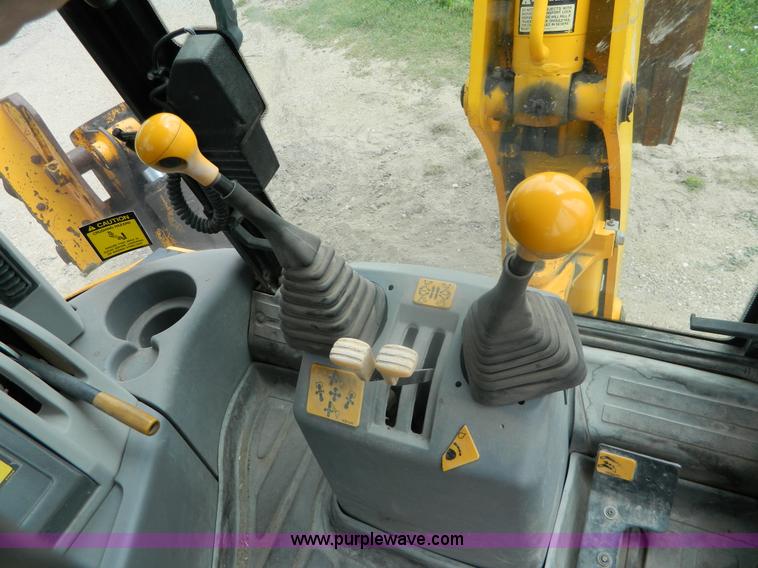 image for item K8101 1998 JCB 214 Series 3 backhoe