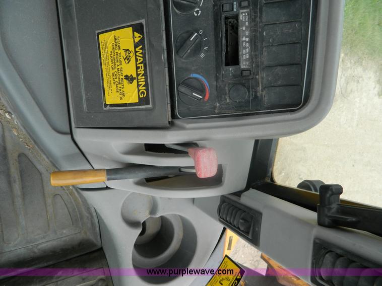 image for item K8101 1998 JCB 214 Series 3 backhoe